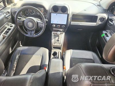 Zdjęcie 8 z 14 samochodu: 2014 JEEP COMPASS LATITUDE VIN:1C4NJDEB3ED827303 - miniatura