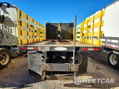 Zdjęcie 6 z 12 samochodu: 2014 FREIGHTLINER BUSINESS CLASS M2 FLATBED TRUCK VIN:1FVACXDT1EHFR6972 - miniatura