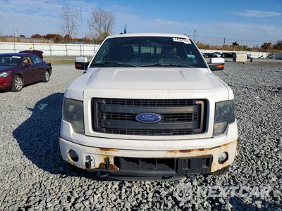 Piąte zdjęcie samochodu w środku: 2014 FORD F150 SUPERCREW VIN:1FTFW1ET3EKD86667 - miniatura