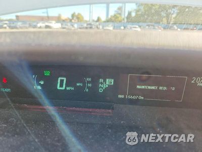 Zdjęcie 9 z 13 samochodu: 2014 TOYOTA PRIUS TWO VIN:JTDKN3DU5E1825137 - miniatura