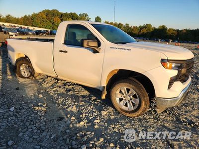 Czwarte zdjęcie samochodu z boku: 2022 CHEVROLET SILVERADO C1500 VIN:3GCNAAEDXNG549969 - miniatura