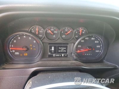 Zdjęcie 9 z 12 samochodu: 2020 CHEVROLET SILVERADO K1500 VIN:3GCNYAEH3LG246253 - miniatura