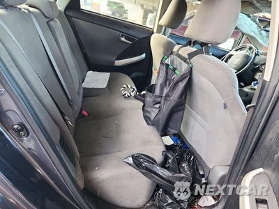 Zdjęcie 10 z 12 samochodu: 2015 TOYOTA PRIUS TWO VIN:JTDKN3DU0F1959300 - miniatura