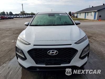 Piąte zdjęcie samochodu w środku: 2019 HYUNDAI KONA SE VIN:KM8K1CAA6KU253863 - miniatura