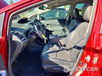 Zdjęcie 7 z 13 samochodu: 2013 TOYOTA PRIUS V FIVE VIN:JTDZN3EU5D3205629 - miniatura