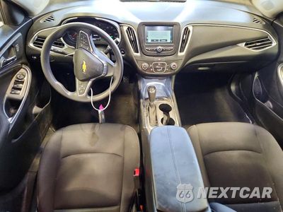 Zdjęcie 8 z 12 samochodu: 2018 CHEVROLET MALIBU LT VIN:1G1ZD5ST9JF150647 - miniatura
