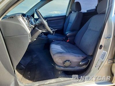 Zdjęcie 7 z 12 samochodu: 2004 TOYOTA MATRIX XR VIN:2T1KR32E54C222652 - miniatura