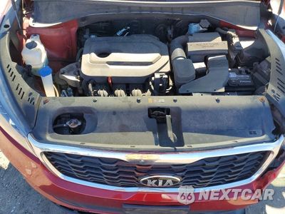 Zdjęcie 12 z 13 samochodu: 2019 KIA SORENTO LX VIN:5XYPG4A31KG470819 - miniatura