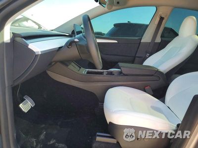 Zdjęcie 7 z 12 samochodu: 2024 TESLA MODEL Y VIN:7SAYGDEF3RA299064 - miniatura