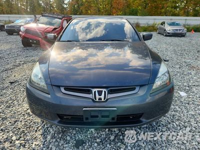Piąte zdjęcie samochodu w środku: 2005 HONDA ACCORD LX VIN:1HGCM564X5A090382 - miniatura