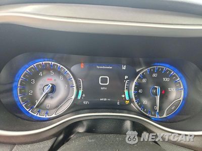 Zdjęcie 9 z 14 samochodu: 2024 CHRYSLER PACIFICA TOURING L VIN:2C4RC1BG0RR117658 - miniatura