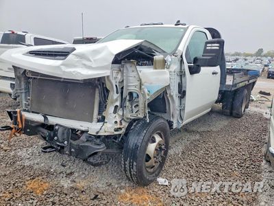 2022 CHEVROLET SILVERADO C3500 1GB3WRE76NF182477 - główne zdjęcie licytacji z USA - miniatura
