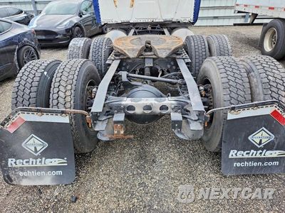 Zdjęcie 13 z 13 samochodu: 2019 INTERNATIONAL LT625 SEMI TRUCK VIN:3HSDZTZR6KN363026 - miniatura