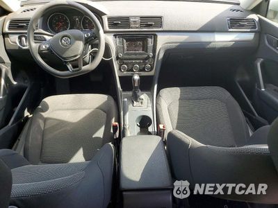 Zdjęcie 8 z 12 samochodu: 2018 VOLKSWAGEN PASSAT S VIN:1VWAA7A38JC011053 - miniatura