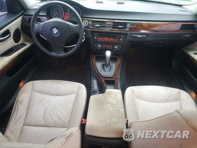 Zdjęcie 8 z 13 samochodu: 2011 BMW 328 I VIN:WBAPH7C59BE850638 - miniatura