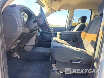 Zdjęcie 7 z 12 samochodu: 2002 DODGE RAM 1500 VIN:1D7HA18NX2S520497 - miniatura
