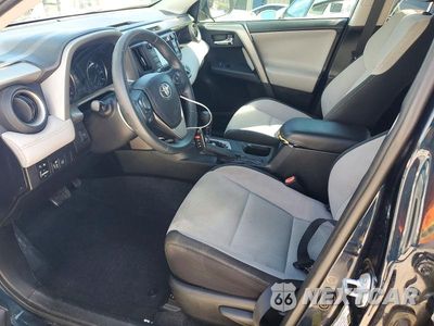 Zdjęcie 7 z 13 samochodu: 2017 TOYOTA RAV4 XLE VIN:2T3WFREV7HW391270 - miniatura