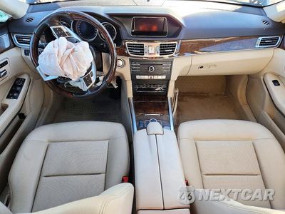 Zdjęcie 8 z 13 samochodu: 2016 MERCEDES-BENZ E 350 4MATIC VIN:WDDHF8JB2GB255009 - miniatura