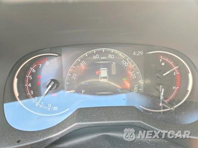 Zdjęcie 9 z 12 samochodu: 2025 TOYOTA RAV4 XLE VIN:2T3W1RFVXSC349696 - miniatura