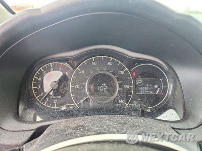 Zdjęcie 9 z 13 samochodu: 2016 NISSAN VERSA VIN:3N1CE2CP8GL365836 - miniatura