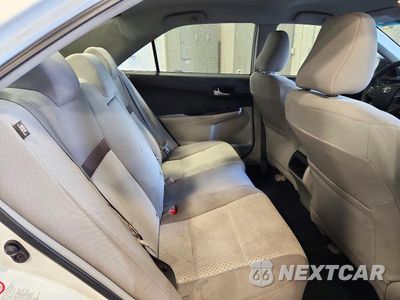 Zdjęcie 10 z 13 samochodu: 2014 TOYOTA CAMRY LE VIN:4T4BF1FK5ER442845 - miniatura