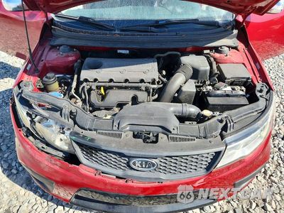 Zdjęcie 11 z 12 samochodu: 2010 KIA FORTE KOUP EX VIN:KNAFU6A29A5250761 - miniatura