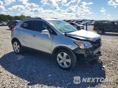 Czwarte zdjęcie samochodu z boku: 2015 BUICK ENCORE CONVENIENCE VIN:KL4CJBSB4FB128107 - miniatura