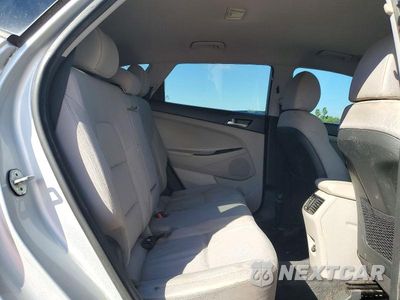 Zdjęcie 10 z 12 samochodu: 2019 HYUNDAI TUCSON SEL VIN:KM8J33AL8KU062212 - miniatura