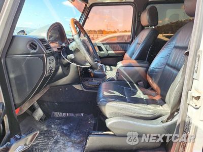 Zdjęcie 7 z 13 samochodu: 2002 MERCEDES-BENZ G 500 VIN:WDCYR49E02X133800 - miniatura