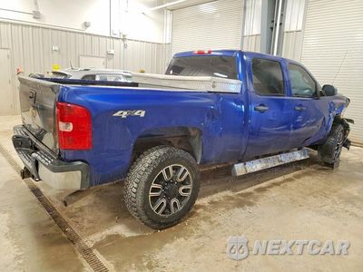 Trzecie zdjęcie samochodu z tyłu: 2014 CHEVROLET SILVERADO K2500 HEAVY DUTY VIN:1GC1KVCG5EF166880 - miniatura