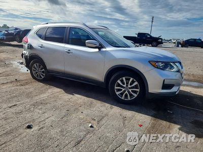 Czwarte zdjęcie samochodu z boku: 2020 NISSAN ROGUE SV VIN:KNMAT2MT8LP528991 - miniatura