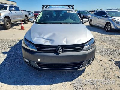 Piąte zdjęcie samochodu w środku: 2014 VOLKSWAGEN JETTA TDI VIN:3VWLL7AJ3EM273889 - miniatura