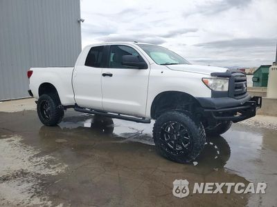 Czwarte zdjęcie samochodu z boku: 2013 TOYOTA TUNDRA DOUBLE CAB SR5 VIN:5TFRY5F18DX146074 - miniatura