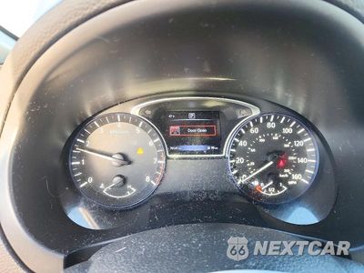 Zdjęcie 9 z 12 samochodu: 2017 NISSAN ALTIMA 2.5 SR VIN:1N4AL3AP0HC271794 - miniatura