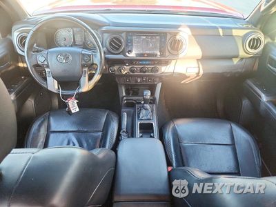 Zdjęcie 8 z 13 samochodu: 2018 TOYOTA TACOMA TRD OFF-ROAD VIN:3TMDZ5BN2JM049504 - miniatura