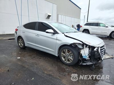 Czwarte zdjęcie samochodu z boku: 2018 HYUNDAI ELANTRA SEL VIN:5NPD84LF0JH362402 - miniatura