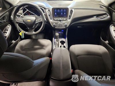 Zdjęcie 8 z 12 samochodu: 2020 CHEVROLET MALIBU LT VIN:1G1ZD5ST5LF073259 - miniatura