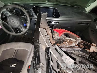 Zdjęcie 8 z 14 samochodu: 2020 HYUNDAI SONATA SE VIN:5NPEG4JA4LH000946 - miniatura