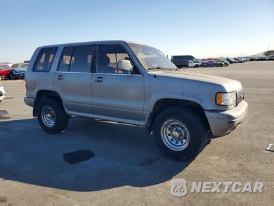 Czwarte zdjęcie samochodu z boku: 1993 ISUZU TROOPER LS VIN:JACDH58W1P7917786 - miniatura