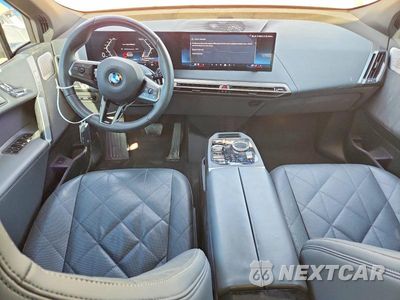 Zdjęcie 8 z 13 samochodu: 2025 BMW IX XDRIVE50 VIN:WB523CF01SCU02423 - miniatura