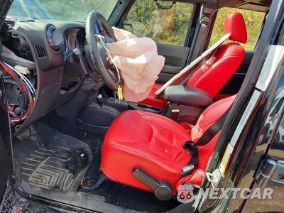 Zdjęcie 7 z 14 samochodu: 2015 JEEP WRANGLER UNLIMITED SAHARA VIN:1C4BJWEG2FL748951 - miniatura