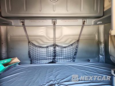 Zdjęcie 10 z 14 samochodu: 2015 FREIGHTLINER CASCADIA 125 VIN:3AKJGLD53FSGD8463 - miniatura