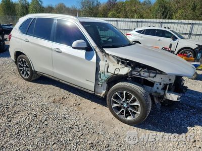 Czwarte zdjęcie samochodu z boku: 2017 BMW X5 XDR40E VIN:5UXKT0C36H0V95405 - miniatura