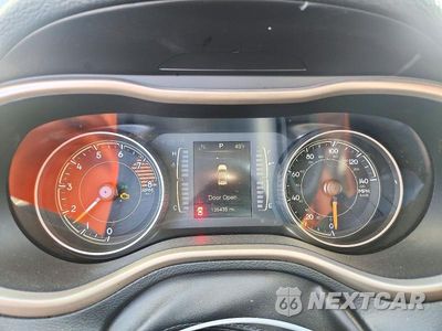 Zdjęcie 9 z 14 samochodu: 2016 JEEP CHEROKEE LATITUDE VIN:1C4PJMCS5GW245819 - miniatura