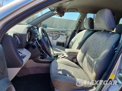 Zdjęcie 7 z 14 samochodu: 2012 TOYOTA RAV4 BASE VIN:2T3KK4DV1CW018197 - miniatura