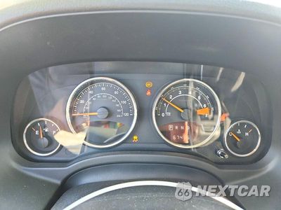 Zdjęcie 9 z 13 samochodu: 2014 JEEP COMPASS LATITUDE VIN:1C4NJDEB1ED734439 - miniatura