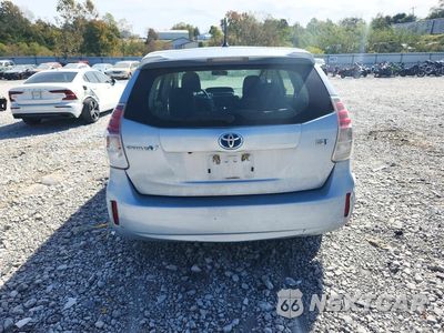 Zdjęcie 6 z 12 samochodu: 2015 TOYOTA PRIUS V TWO VIN:JTDZN3EU2FJ038564 - miniatura