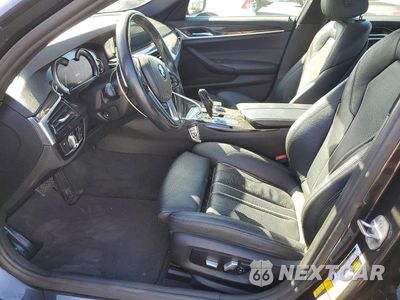 Zdjęcie 7 z 13 samochodu: 2018 BMW 530E VIN:WBAJA9C59JB033286 - miniatura