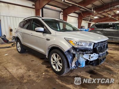 Czwarte zdjęcie samochodu z boku: 2017 FORD ESCAPE SE VIN:1FMCU0GDXHUD13891 - miniatura