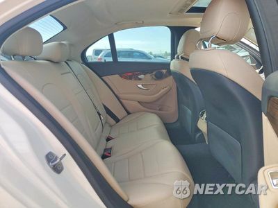 Zdjęcie 10 z 13 samochodu: 2019 MERCEDES-BENZ C 300 VIN:55SWF8DB4KU297859 - miniatura